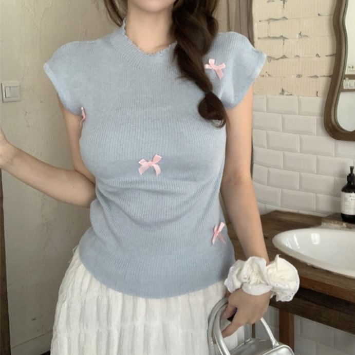 Cap Sleeve Crew Neck Bow Knit Top