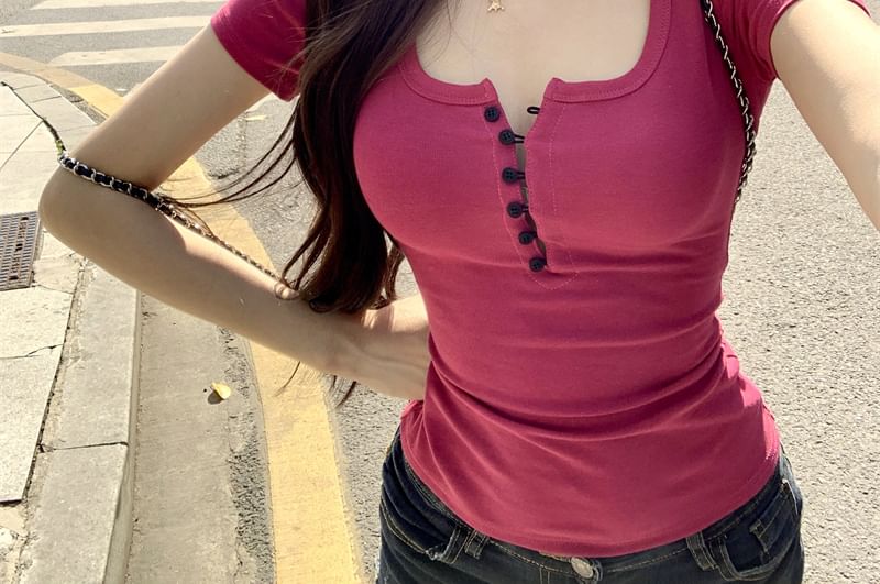 Short Sleeve Henley Plain Tee