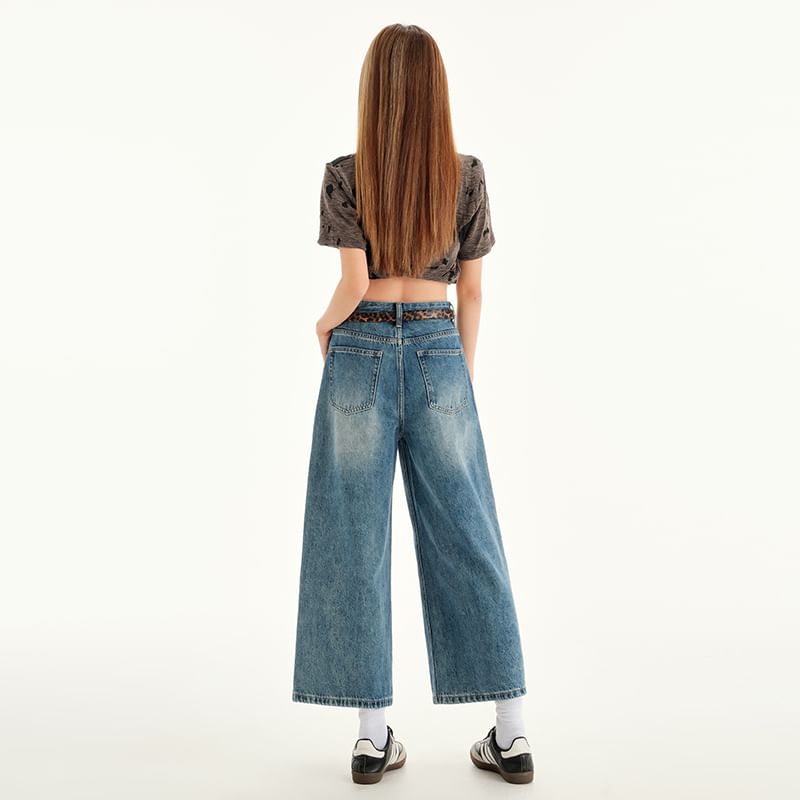 Mid Rise Washed Cropped Wide Leg Jeans