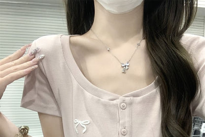 Short-Sleeve Scoop Neck Bow Embroidered Slim Fit Crop T-Shirt