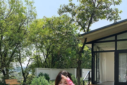 Long-Sleeve One-Shoulder Plain Asymmetrical T-Shirt