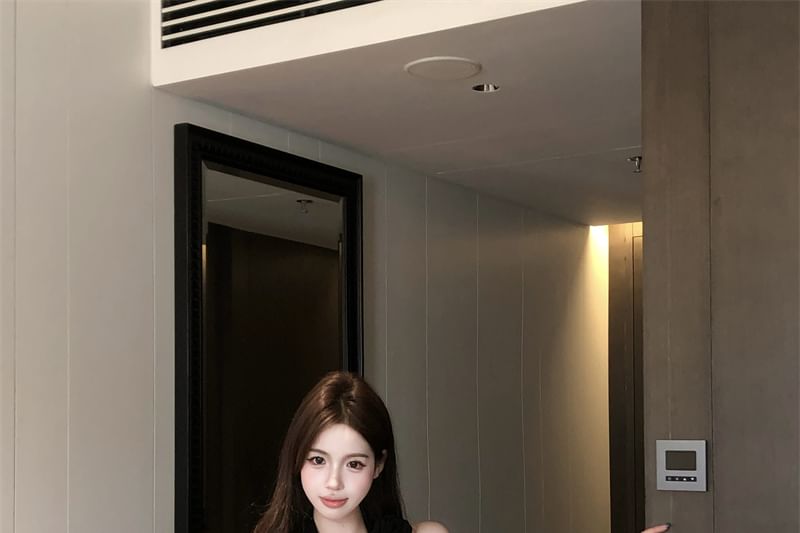 One-Shoulder Plain Mini Bodycon Dress