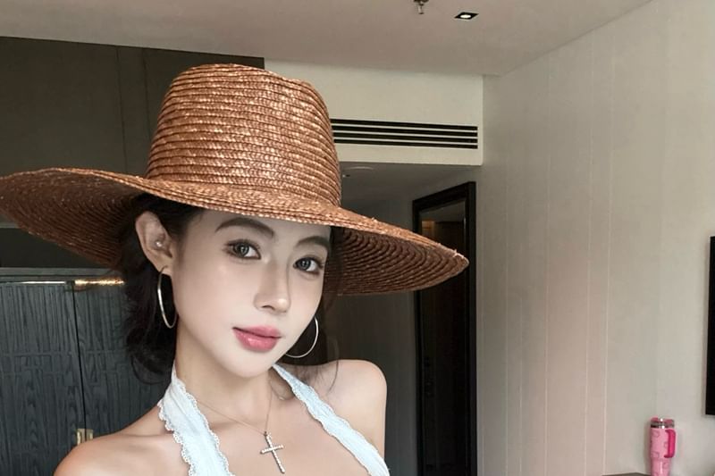 Scoop Neck Plain Bow Lace Trim Cropped Halter Top