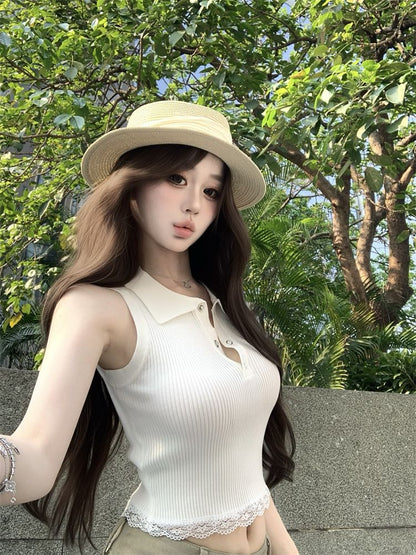 Sleeveless Plain Lace Trim Collared Top