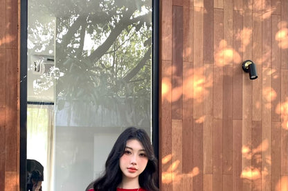 Short-Sleeve Crew Neck Plain Crop Tee / Low Rise Rhinestone Buckled Shorts