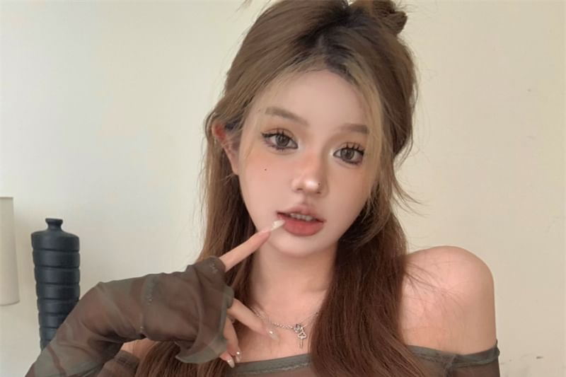 Set: Off-Shoulder Long-Sleeve Camo Print Crop Mesh Top + Tube Top