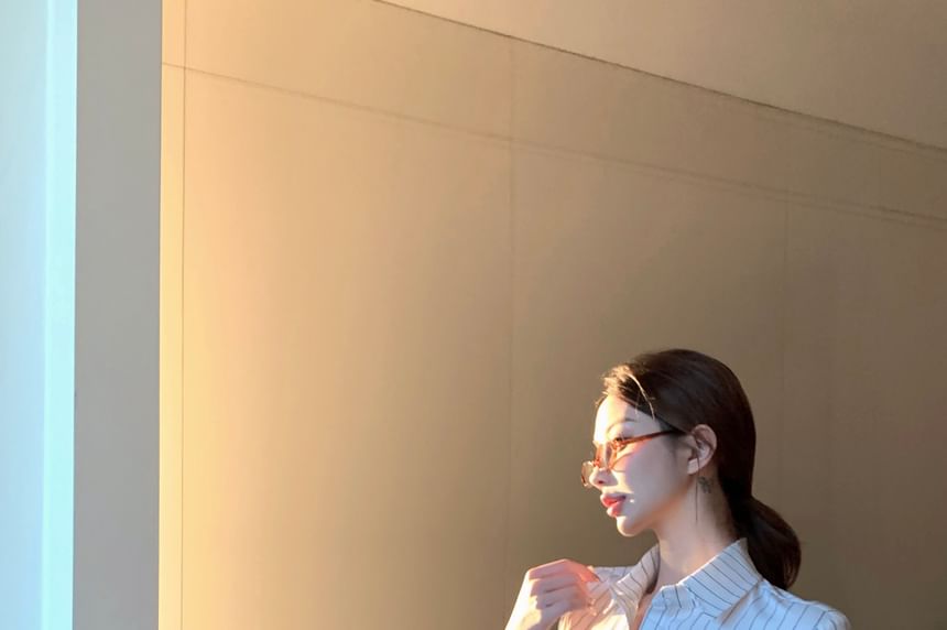 Elbow-Sleeve Numbering Striped Button-Up Shirt