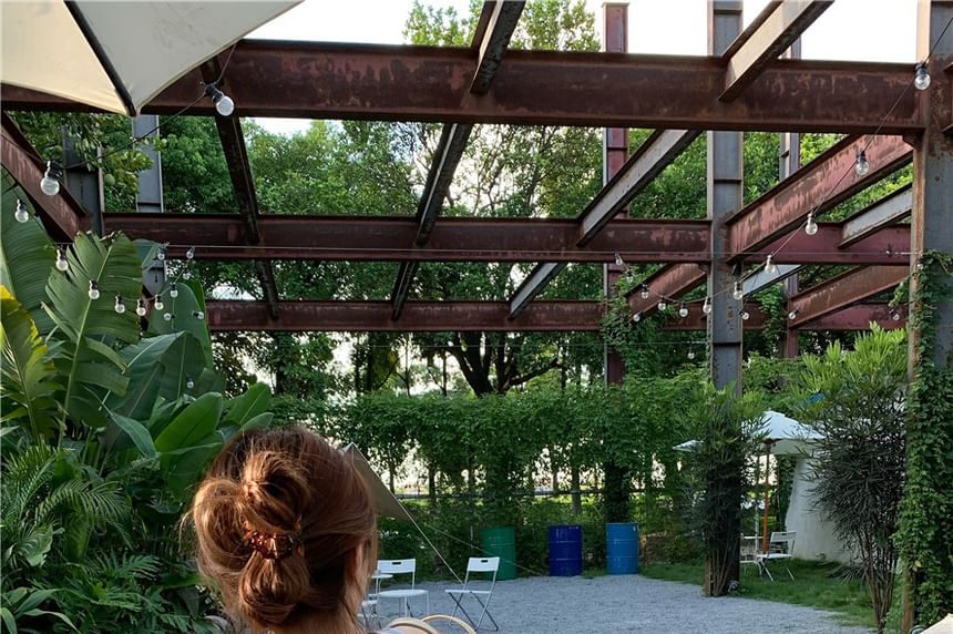 Plain Balloon Ruffled Back Keyhole Open Camisole Top