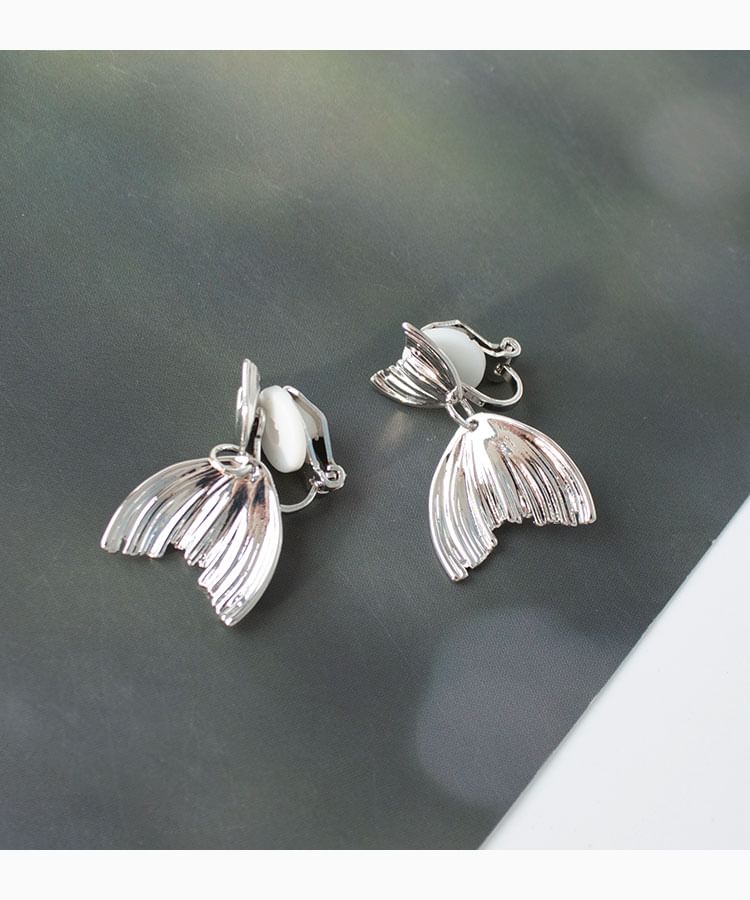 Fish Tail Stud Earring / Clip-On Earring