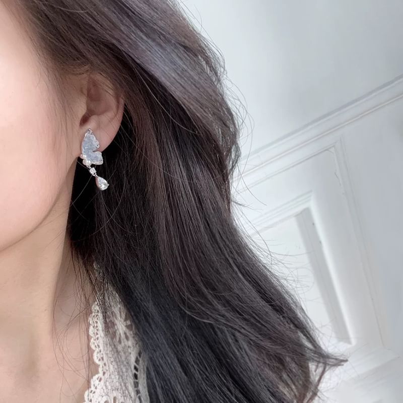 Butterfly Faux Pearl Rhinestone Drop Earring / Clip-On Earring