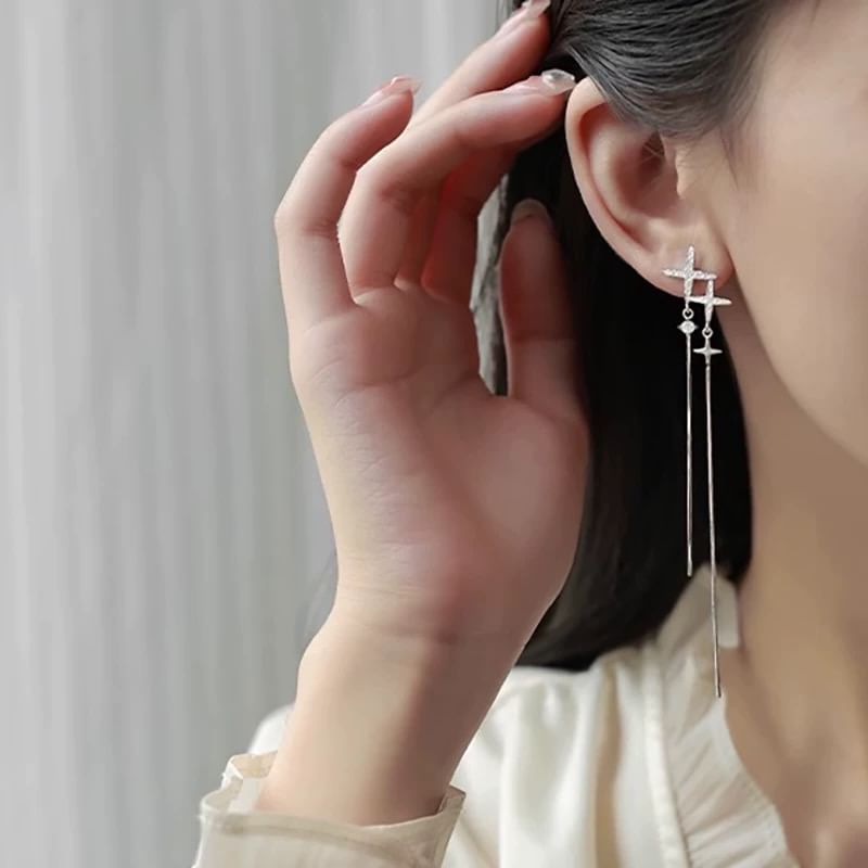 Rhinestone Star Dangle Earring / Clip-On Earring