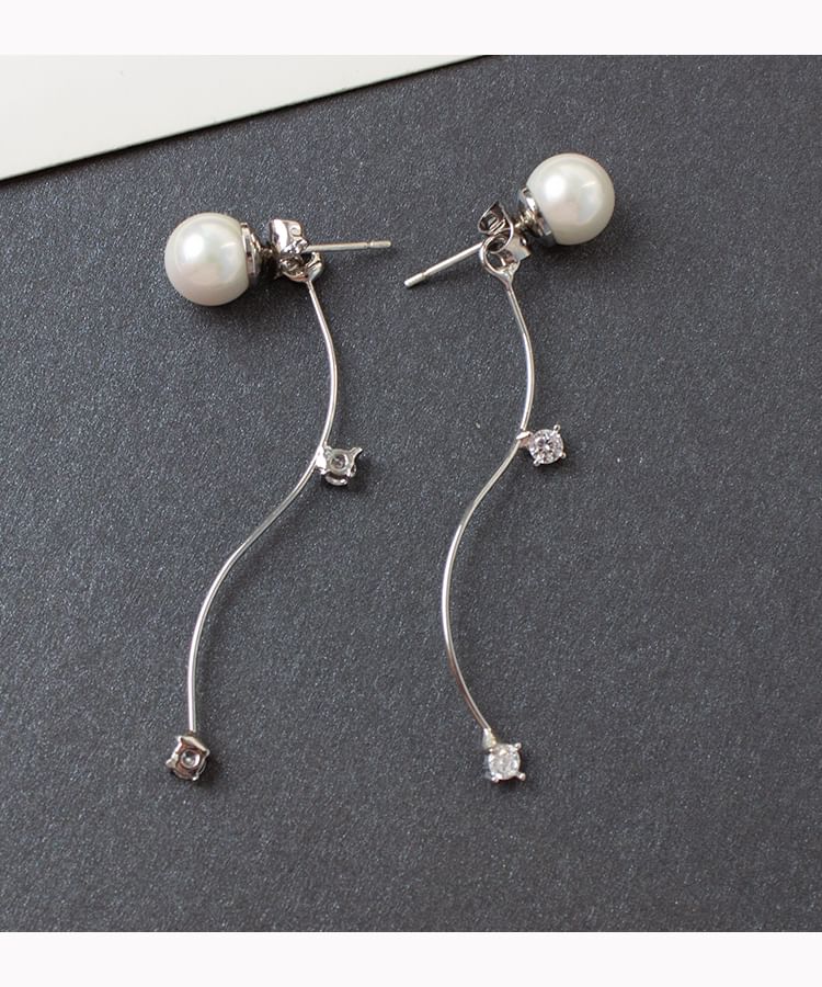 Faux Pearl Rhinestone Alloy Dangle Earring / Ear Cuff (Various Designs)