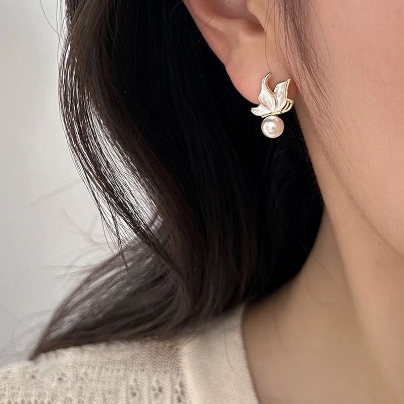 Butterfly Faux Pearl Alloy Drop Earring / Ear Cuff