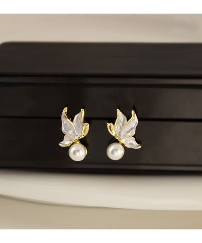 Butterfly Faux Pearl Alloy Drop Earring / Ear Cuff