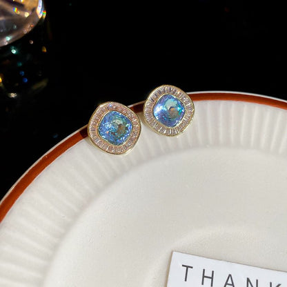 Rhinestone Alloy Stud Earring