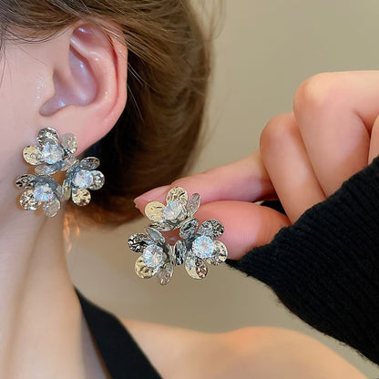 Statement Alloy Floral Earring Rhinestone