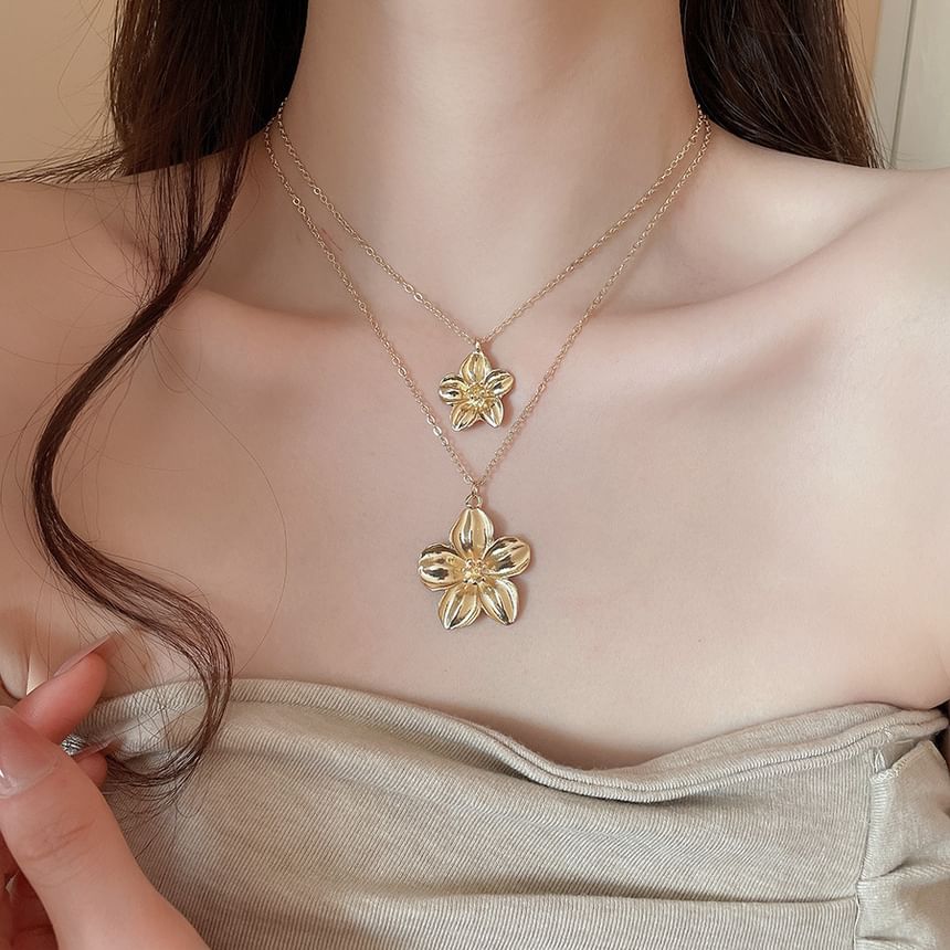Pendant Drop Necklace Alloy Floral / Earring