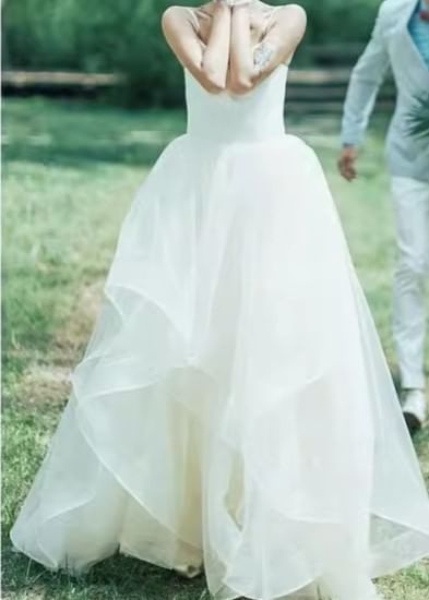 Spaghetti Strap V-Neck Plain A-Line Wedding Gown