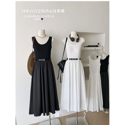 Sleeveless Scoop Neck Plain Midi A-Line Dress