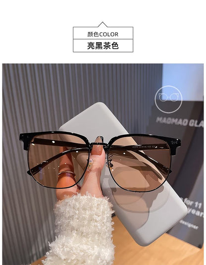 Half Frame Sunglasses / Polarized Sunglasses / Fabric Pouch / Case / Cleaning Cloth / Set (Various Designs)