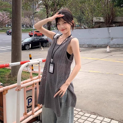 Sleeveless Slit Hem Plain Knit Top