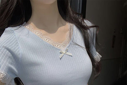 Short-Sleeve V-Neck Lace Trim Plain Knit Top
