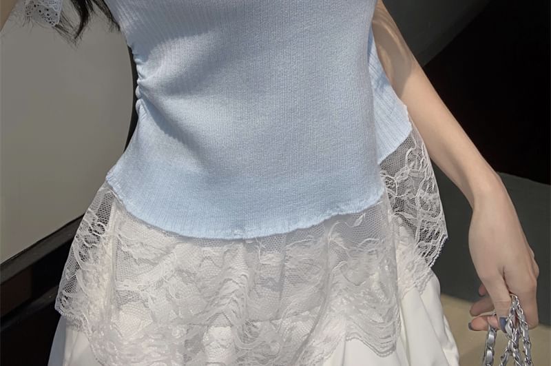 Short-Sleeve V-Neck Lace Trim Plain Knit Top