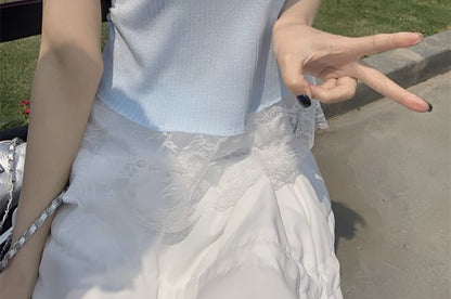 Short-Sleeve V-Neck Lace Trim Plain Knit Top