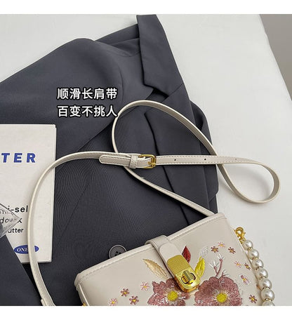 Floral Embroidered Faux Pearl Strap Bucket Bag