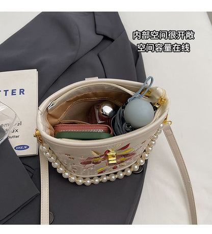 Floral Embroidered Faux Pearl Strap Bucket Bag