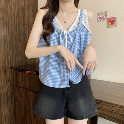 Mock Two-Piece V-Neck Gingham Lace Panel Button-Up Crop Tank Top
