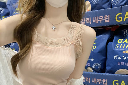 Scoop Neck Lace Panel Bow Accent Slim Fit Crop Tank Top