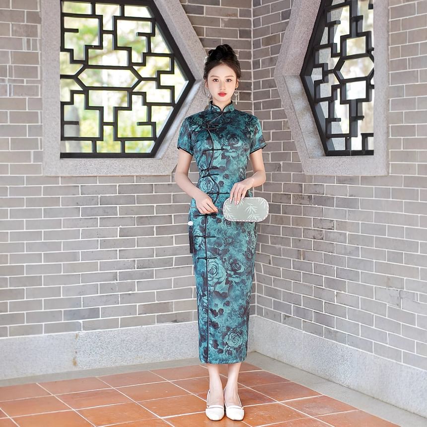 Short-Sleeve Frog Buttoned Floral Print Maxi Qipao Dress