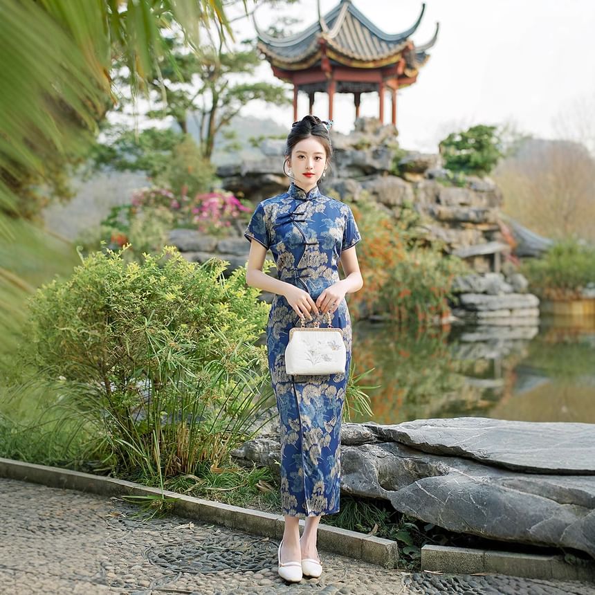 Short-Sleeve Frog Buttoned Floral Print Maxi Qipao Dress