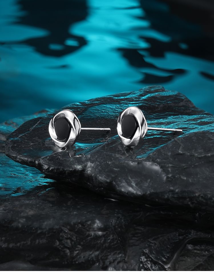Twisted Alloy Stud Earrings