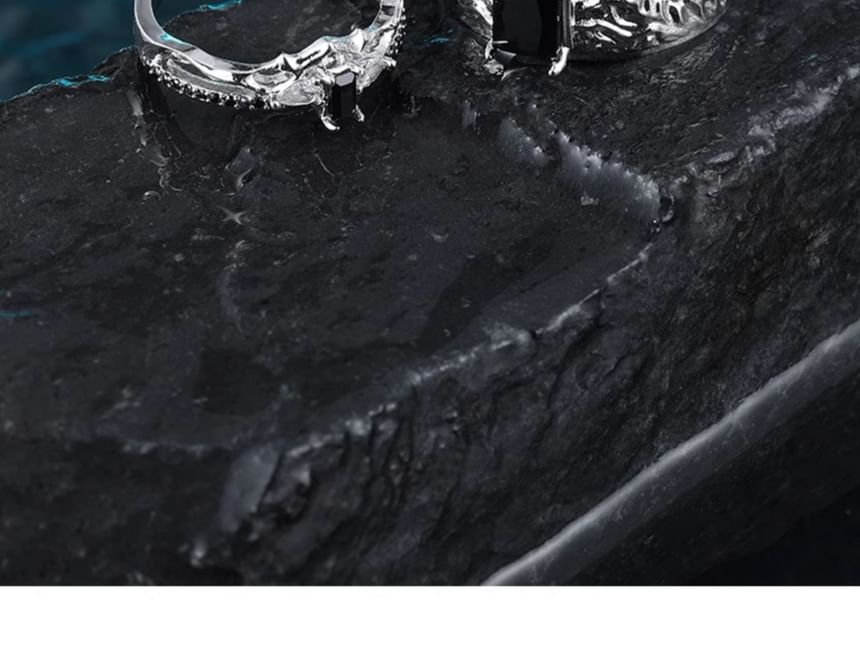 Open Rhinestone Cutout Alloy Ring