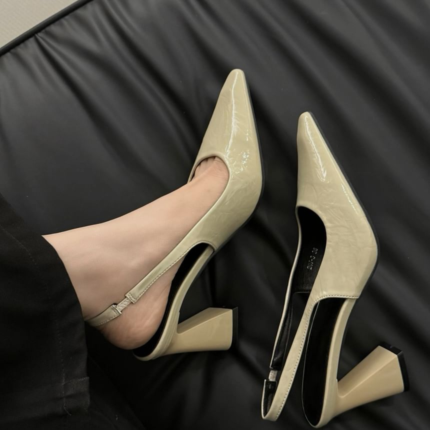 Pointed Toe Slingback Block Heel Pumps