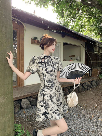 Short-Sleeve Floral Cutout Mini A-Line Qipao