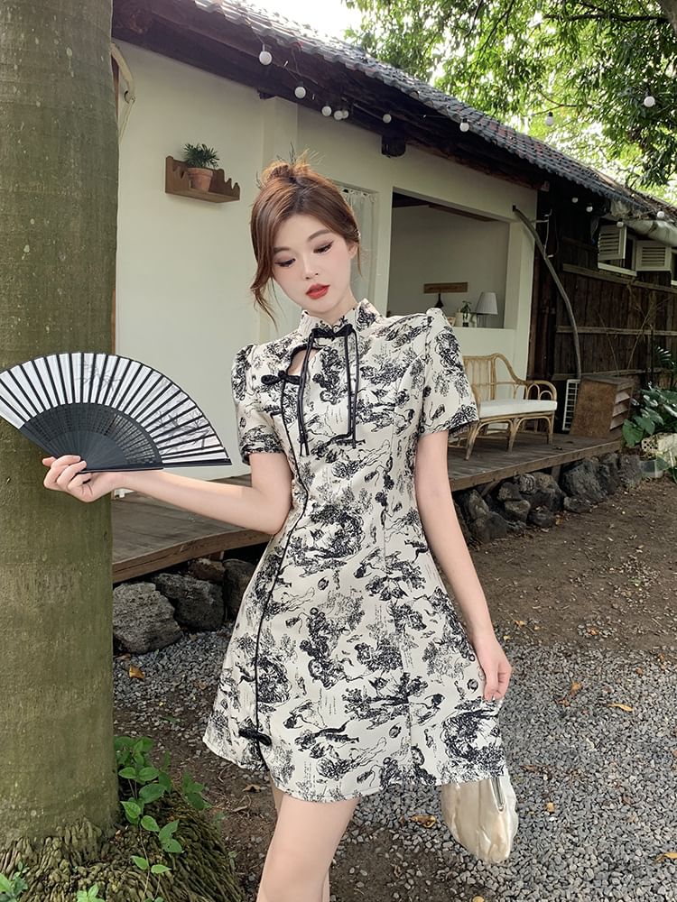 Short-Sleeve Floral Cutout Mini A-Line Qipao