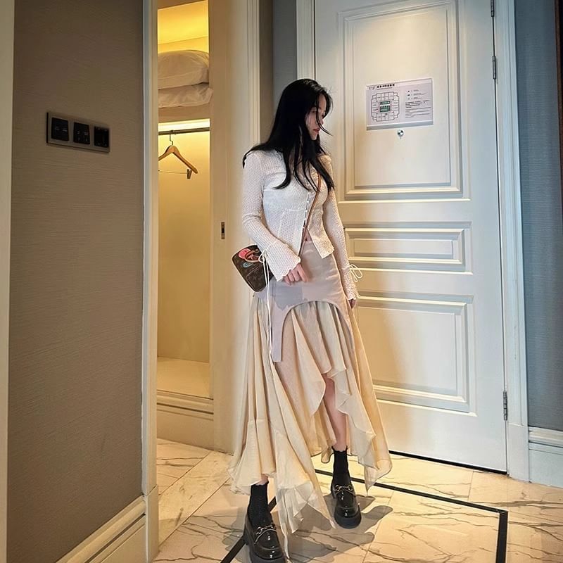 Asymmetrical Maxi Skirt with High Waist and Panel Design