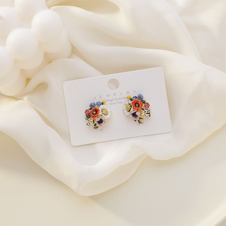 Floral Enamel Asymmetrical Alloy Earring