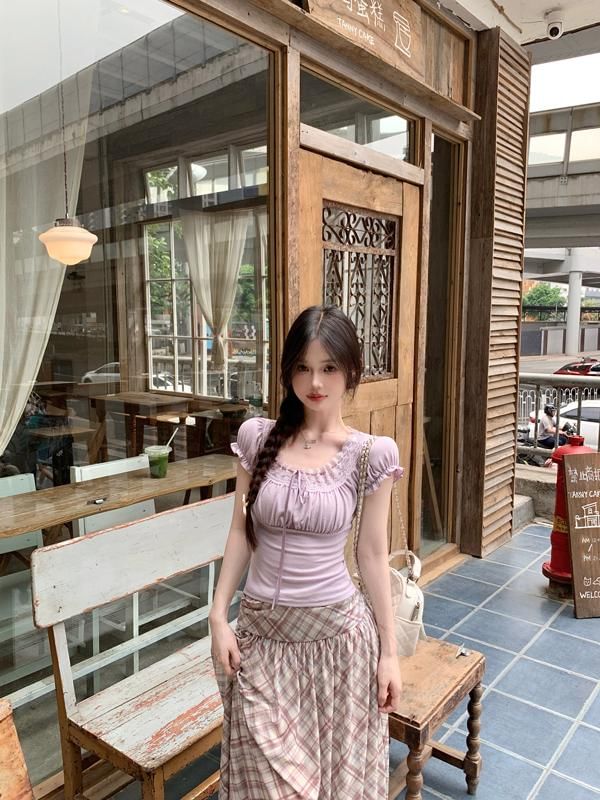 Short-Sleeve Square Neck Plain Bow Lace Trim Slim Fit Tee