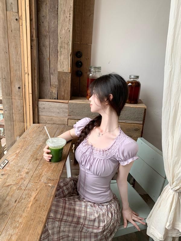 Short-Sleeve Square Neck Plain Bow Lace Trim Slim Fit Tee