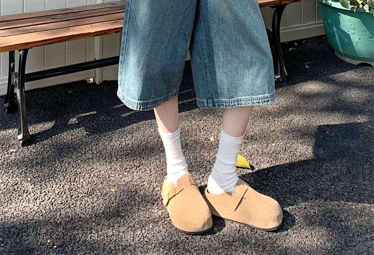 High Rise Washed Capri Wide Leg Jeans