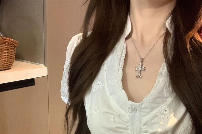 Short-Sleeve V-Neck Jacquard Ruffle Trim Slim Fit Blouse / High Rise Mini A-Line Skirt