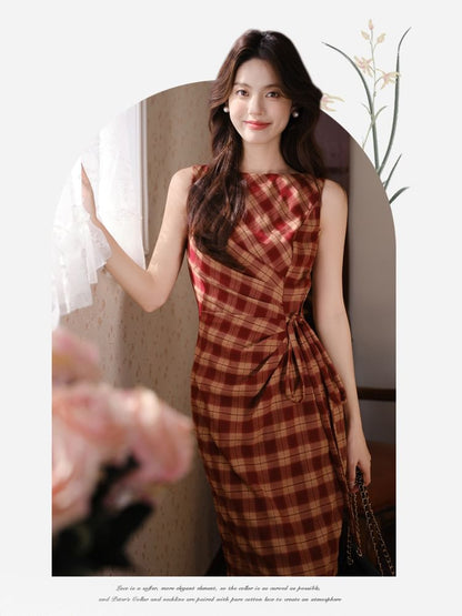 Sleeveless Plaid Maxi Sheath Dress / Plain Crop Cardigan / Set