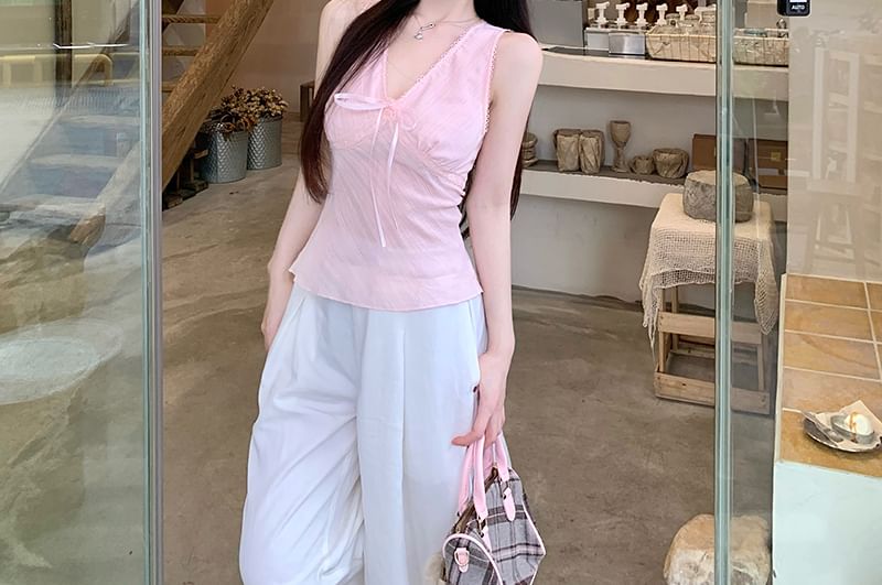 V-Neck Bow Lace Trim Slim Fit Tank Top