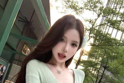 Long-Sleeve V-Neck Plain Ribbed Knit Crop Top / Drawstring Waist Wide Leg Cargo Pants