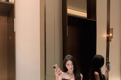 Plain Button Slim Fit Camisole Top / Floral Lace Bootcut Pants