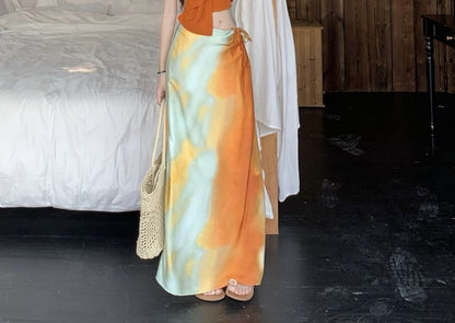 Halter Plain Knot Crop Slim Fit Cami Top / Mid Rise Tie Dye Maxi A-Line Wrap Skirt